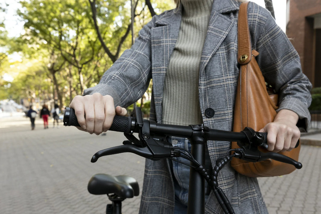 DYU T1 torque sensor e-bike handlebar setup for European riders
